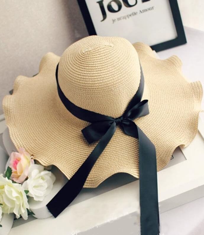 Get Ready for Summer with A Wide Brimmed Foldable Straw Sun Hat