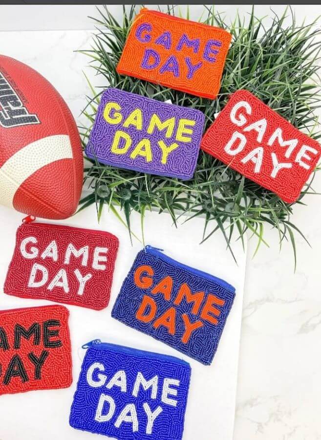 university of alabama gameday outfits-best gameday outfits-bama gameday outfits-bama game day outfits-alabama game day outfits-alabama football game day outfits-beaded coin bag-red and white bag