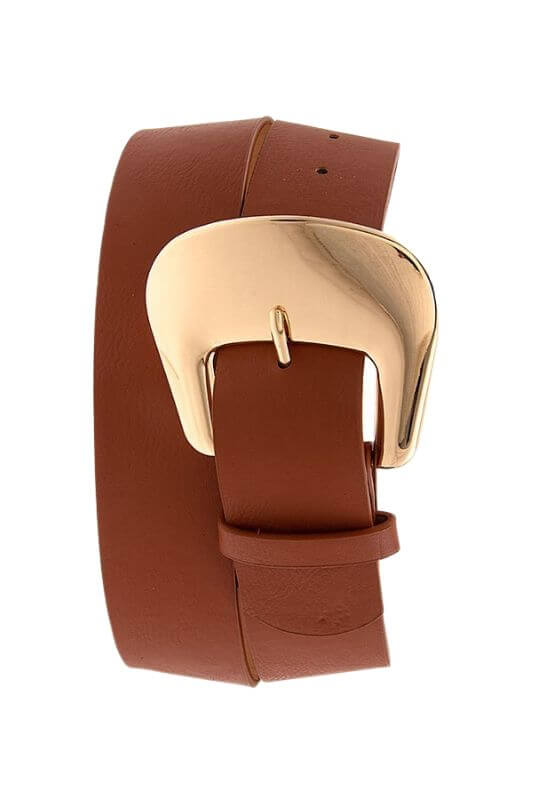 The Large Buckle Belt is the perfect accent for your outfit. The large buckle gives you a dramatic touch! Wear it with jeans, skirts, or dresses. No matter what your day entails, this belt will have you looking great!