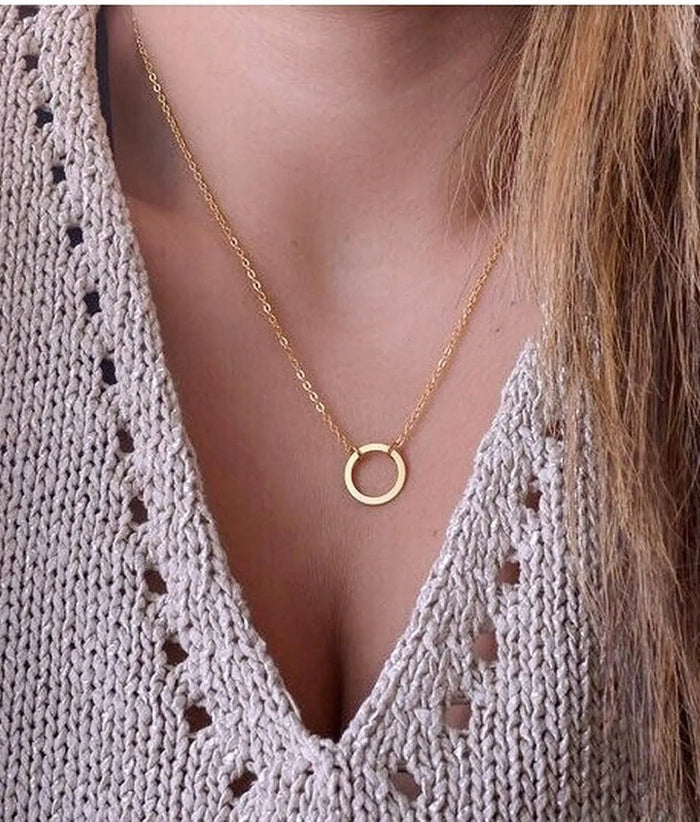 Dainty Geometric Circle Necklace Jolie Vaughan | Online Clothing Boutique near Baton Rouge, LA