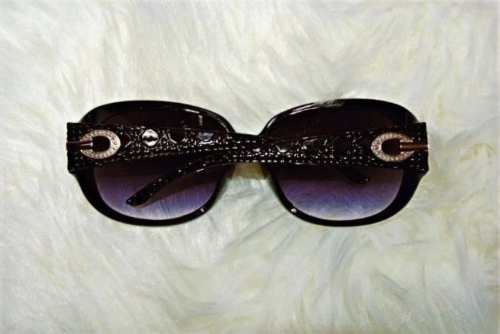 Grab and Run Sunglasses Jolie Vaughan | Online Clothing Boutique near Baton Rouge, LA