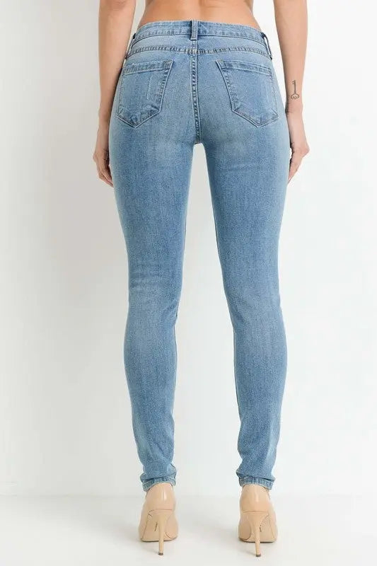 JUST USA Mid-Rise Skinny Jeans Jolie Vaughan | Online Clothing Boutique near Baton Rouge, LA