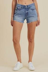 short jeans for women, jean shorts with fringe, zara shorts, Zara, what to wear with jean shorts, fringe jean shorts, jean shorts near me, cotton on, garage jean shorts, baggy jean shorts, green denim shorts