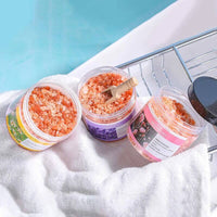 Bath Salts Gift Set: The luxurious bath salt set includes 3x Himalayan salts with lavender, rose and chamomile scent and 3x bath bombs, lavender essential oil and wooden scoop.  High Quality Himalaya Bath Salts: The pure and pollution-free Himalaya salt rich in a variety of natural minerals and trace elements, is a precious treasure of nature. Formulated with different fragrance to create the aromatherapy bath for you.