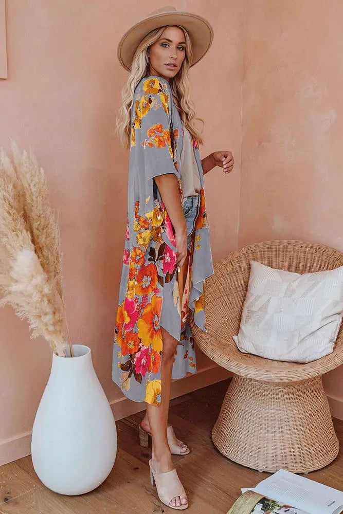 Shady Beach Oversize Floral Print Kimono Jolie Vaughan | Online Clothing Boutique near Baton Rouge, LA