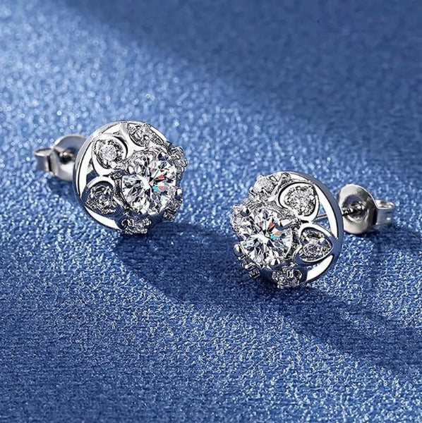 Vintage Minimalist Stud Earrings Jolie Vaughan | Online Clothing Boutique near Baton Rouge, LA