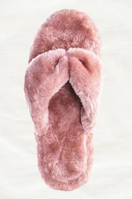 Walk on Clouds Furry Thong Slippers Jolie Vaughan | Online Clothing Boutique near Baton Rouge, LA