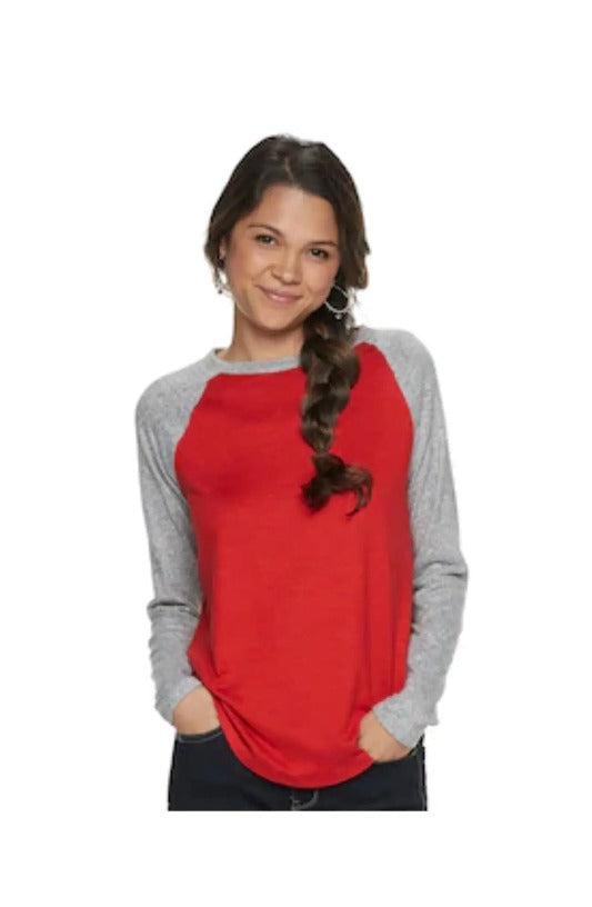 Words Cannot Describe Softest Raglan Tee Jolie Vaughan | Online Clothing Boutique near Baton Rouge, LA
