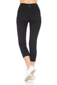 workout leggings- womens yoga leggings- flare yoga pants- yoga leggings for women- leggings for women- nike yoga leggings- nike leggings- yoga pants and leggings- high waisted yoga leggings- yoga pants vs leggings