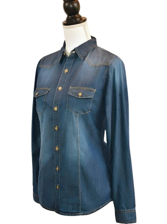 Presley Denim Double-Pocket Button-up Shirt Jolie Vaughan | Online Clothing Boutique near Baton Rouge, LA
