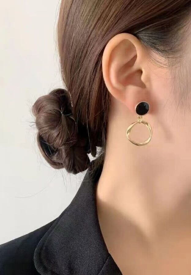 Black Enamel & Gold Twist-Drop Earrings