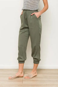 Classic Comfy Pocket Joggers Jolie Vaughan | Online Clothing Boutique near Baton Rouge, LA