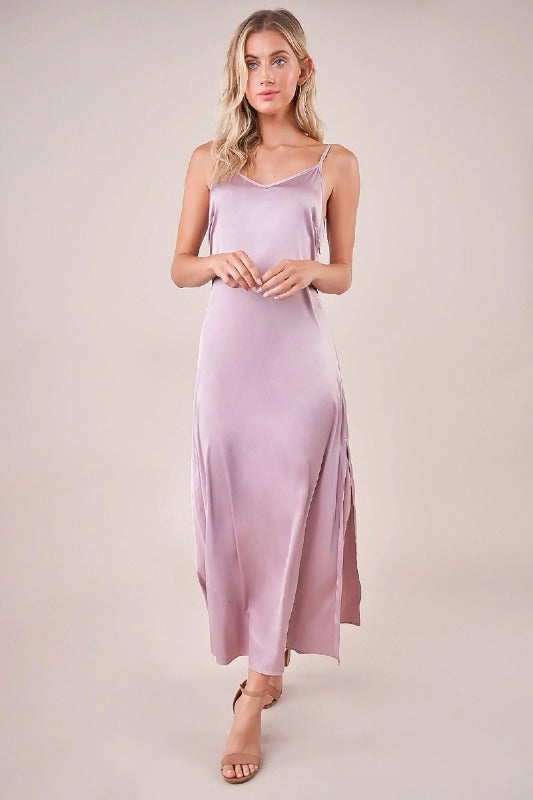 wedding guest dresses 2022 fall- wedding guest dresses 2022- womens fall dresses 2022- fall maxi dresses 2022- fall 2022 fashion trends- Mother of the groom dresses for fall -2022-Carters-fall wedding dresses 2022-fall colors 2022-reaming Satin Maxi Slip Dress Jolie Vaughan | Online Clothing Boutique near Baton Rouge, LA