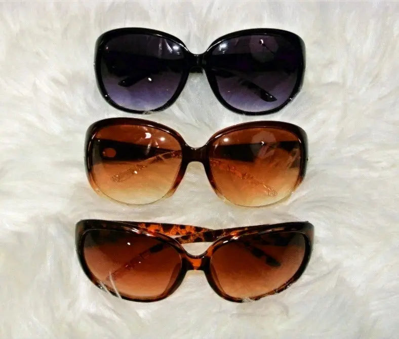 Grab and Run Sunglasses Jolie Vaughan | Online Clothing Boutique near Baton Rouge, LA