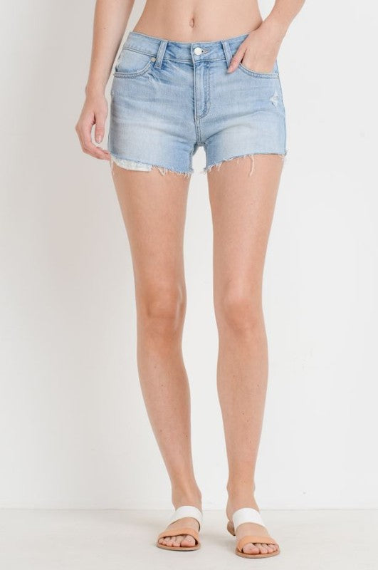 short jeans for women, jean shorts with fringe, zara shorts, Zara, what to wear with jean shorts, fringe jean shorts, jean shorts near me, cotton on, garage jean shorts, baggy jean shorts, green denim shorts