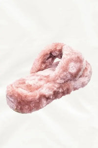 Walk on Clouds Furry Thong Slippers Jolie Vaughan | Online Clothing Boutique near Baton Rouge, LA