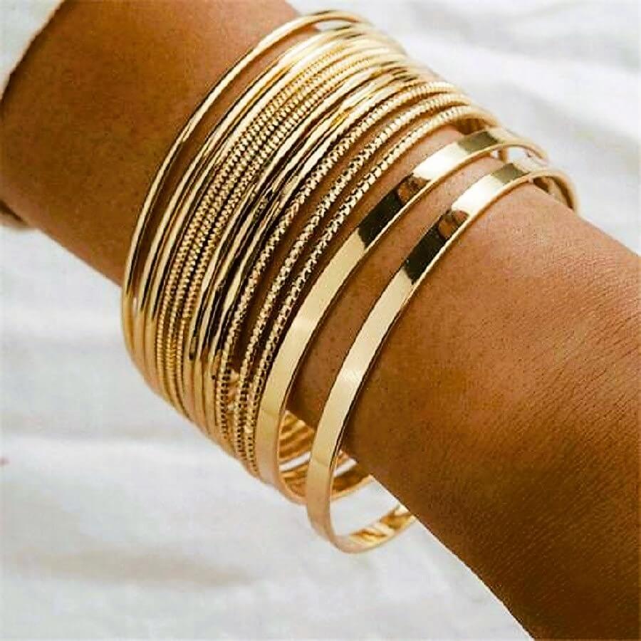 1 Gram Gold Plated Cool Design Eye-catching Design Bangles For Women -  Style A001 – Soni Fashion®